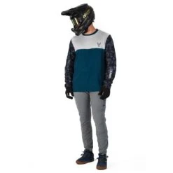 Maillot VTT Animoz Wild ML Blue 10 Maillot VTT Animoz Wild ML Blue -Sportif Série Boutique 8a8770ed909f0e233c56b2af5cd89ec6a9712df7 E22ANIMVTT1196297 4